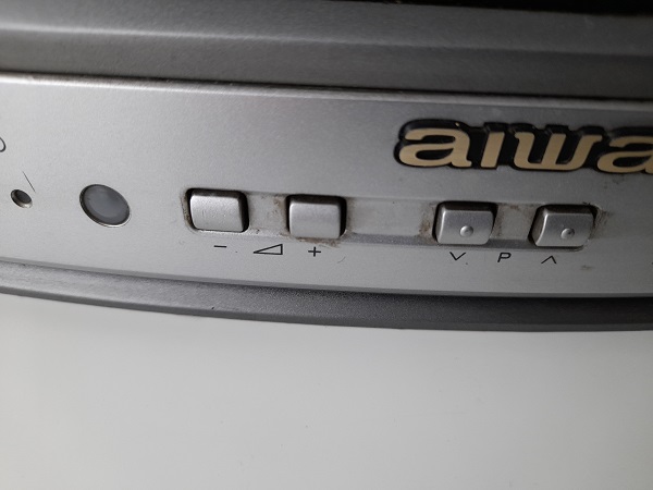 CRT TV Aiwa Before