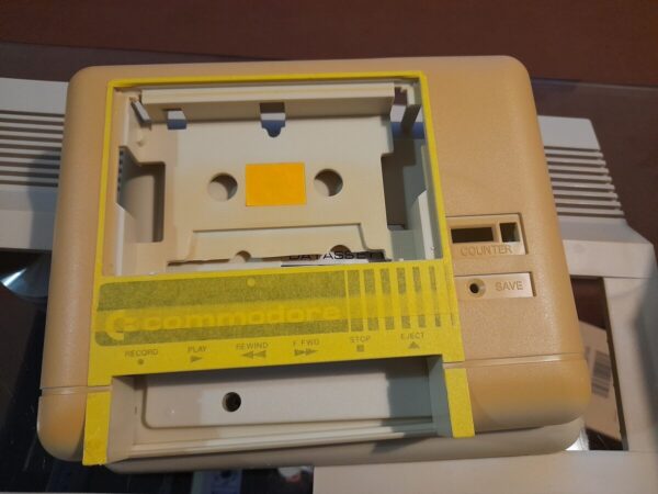 Commodore Datasette Preparing for Cleaning and whitening