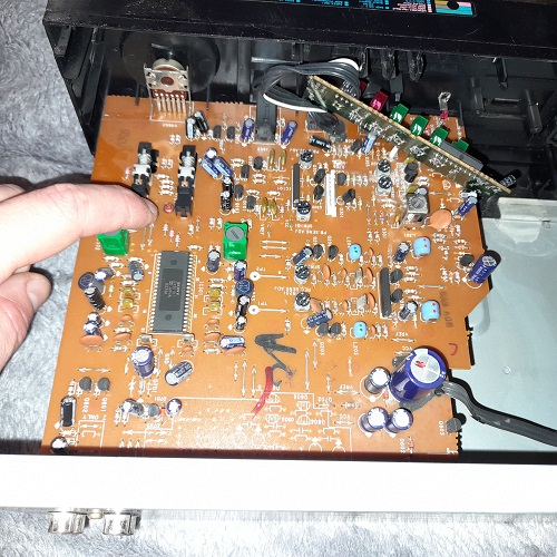 AIWA Stereo Cassette Deck AD-F270