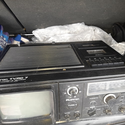 Plustron TVRC7 Portable CRT TV